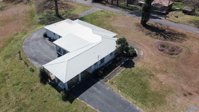 181 Justice Street, Crossville, AL 35962