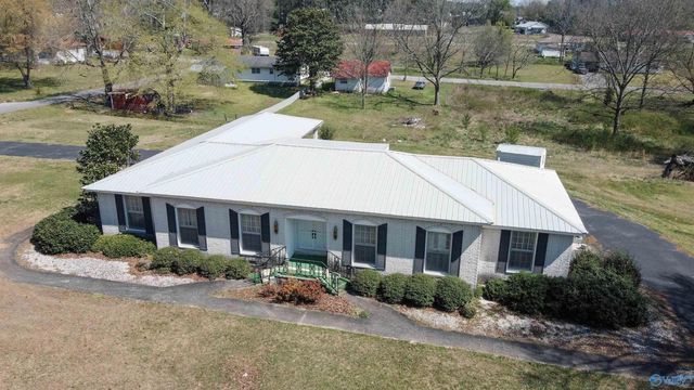 181 Justice Street, Crossville, AL 35962