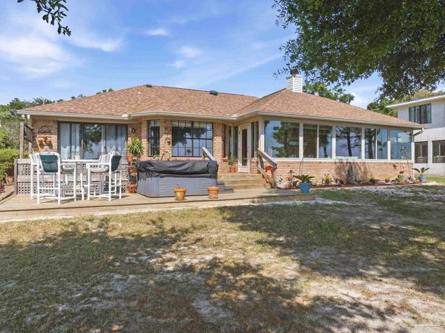 3491 Maikai Dr, Pensacola, FL 32526