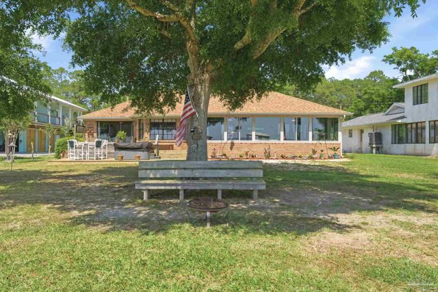 3491 Maikai Dr, Pensacola, FL 32526