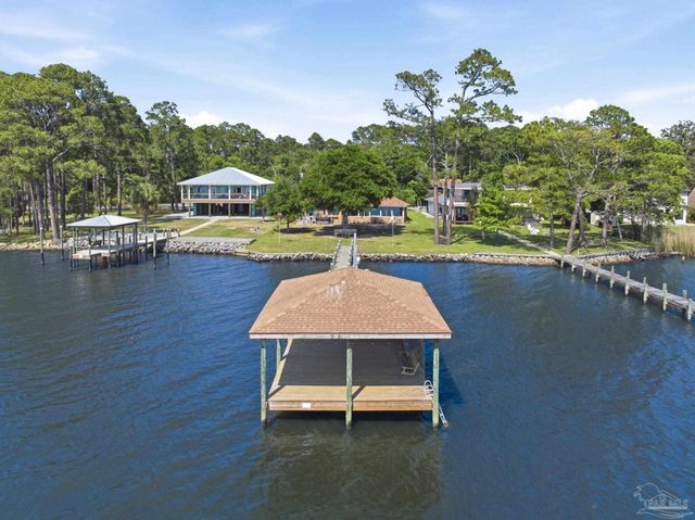 3491 Maikai Dr, Pensacola, FL 32526