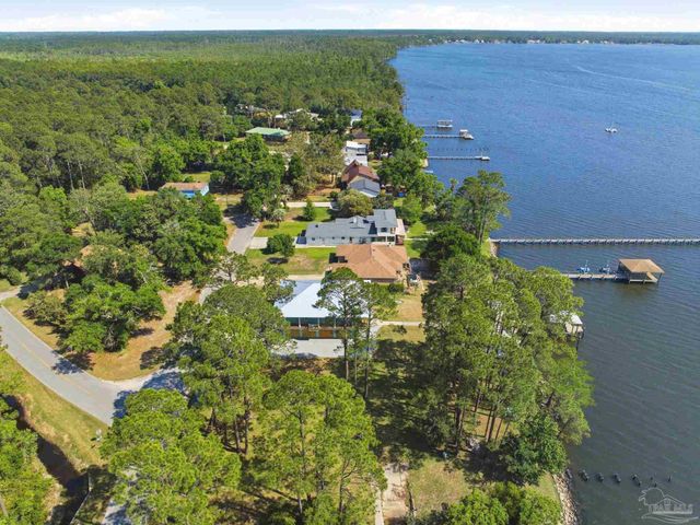 3491 Maikai Dr, Pensacola, FL 32526