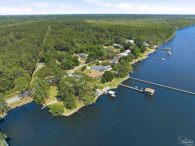 3491 Maikai Dr, Pensacola, FL 32526