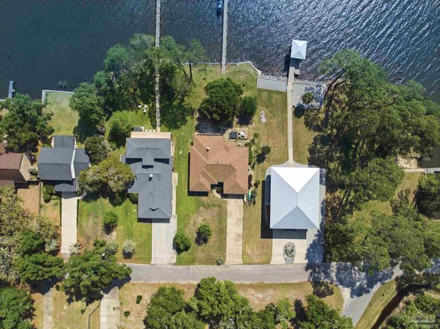 3491 Maikai Dr, Pensacola, FL 32526