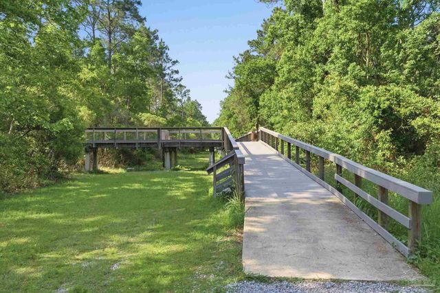 3491 Maikai Dr, Pensacola, FL 32526