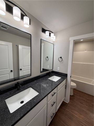 27 N Banner Avenue, Farmington, AR 72730