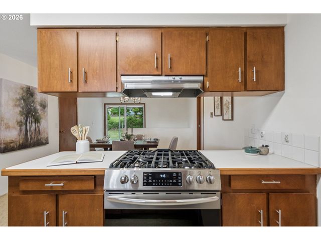1450 Sw 26TH Ct, Gresham, OR 97080
