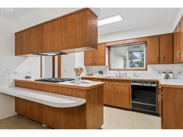 1450 Sw 26TH Ct, Gresham, OR 97080