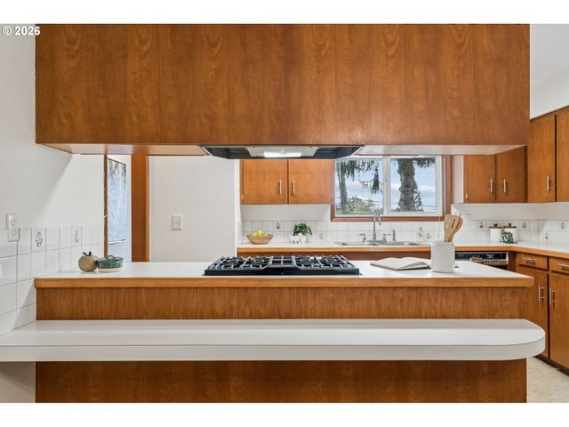 1450 Sw 26TH Ct, Gresham, OR 97080
