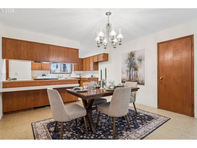 1450 Sw 26TH Ct, Gresham, OR 97080