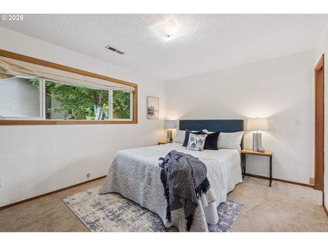 1450 Sw 26TH Ct, Gresham, OR 97080