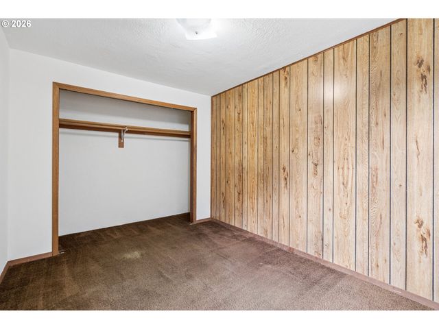 1450 Sw 26TH Ct, Gresham, OR 97080