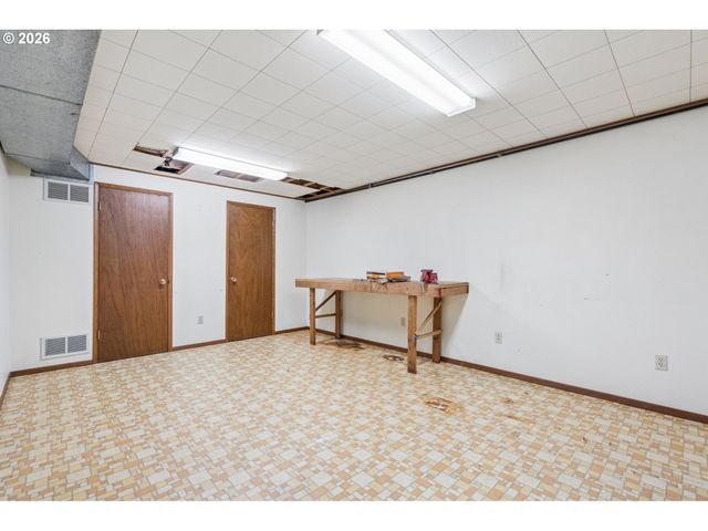 1450 Sw 26TH Ct, Gresham, OR 97080