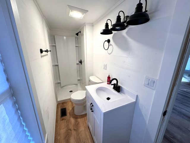 29 Markham Lane, Weston, VT 05161