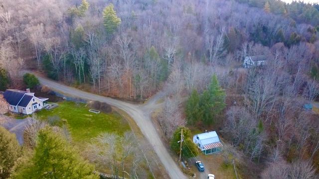 29 Markham Lane, Weston, VT 05161