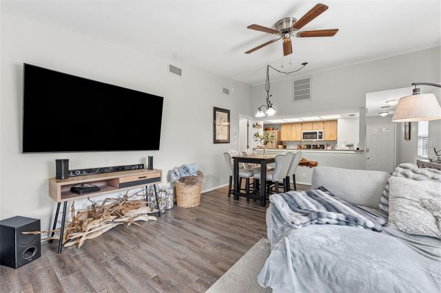 39650 US HIGHWAY 19 N 141, Tarpon Springs, FL 34689