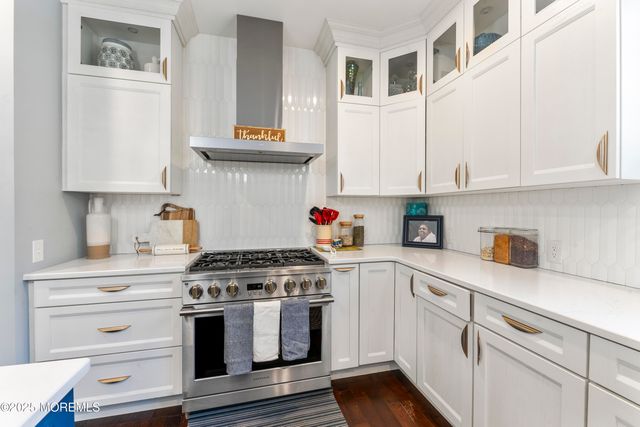 832 Holmdel Road, Holmdel, NJ 07733
