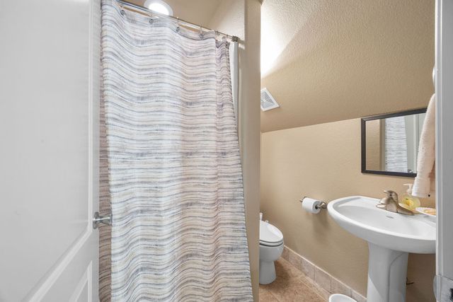 24 Granshire Drive, Bella Vista, AR 72714