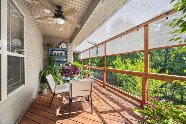 24 Granshire Drive, Bella Vista, AR 72714
