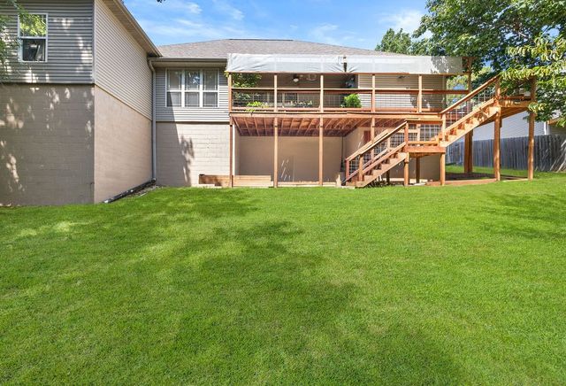 24 Granshire Drive, Bella Vista, AR 72714
