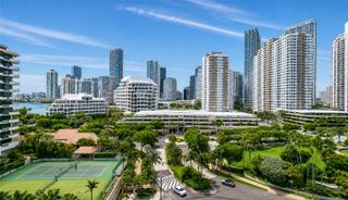 540 Brickell Key Dr 813, Miami, FL 33131