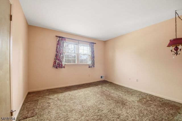 198 Lambert St, Cranford Twp., NJ 07016