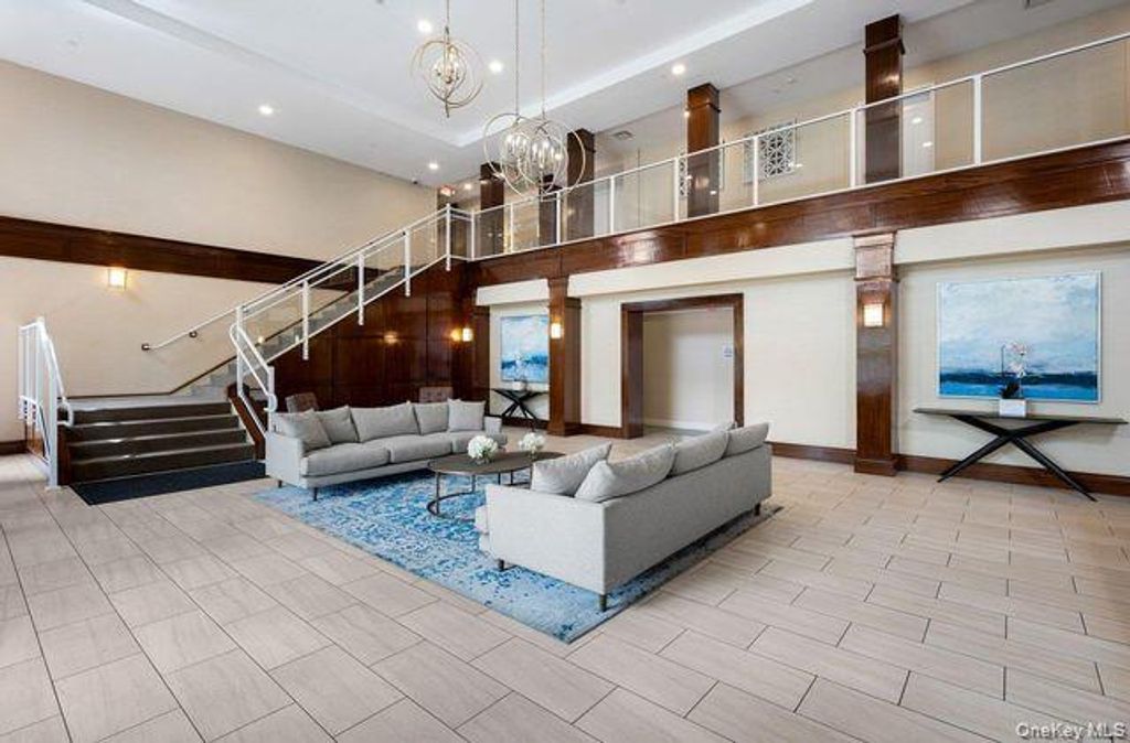 10 Byron Place 310, Larchmont, NY 10538 — photo 2