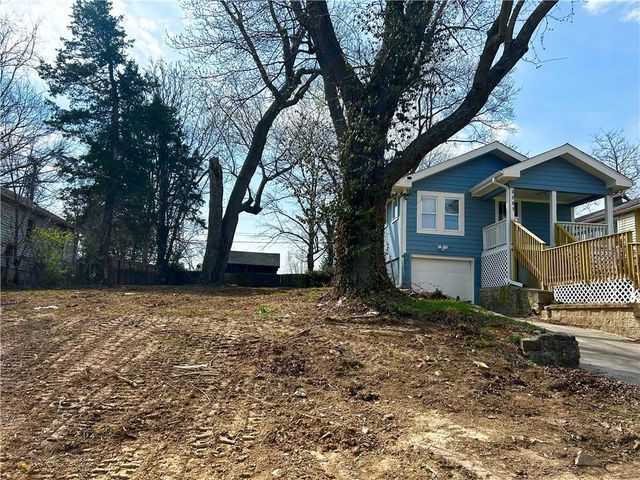 3201 Rowland Avenue, Kansas City, KS 66104