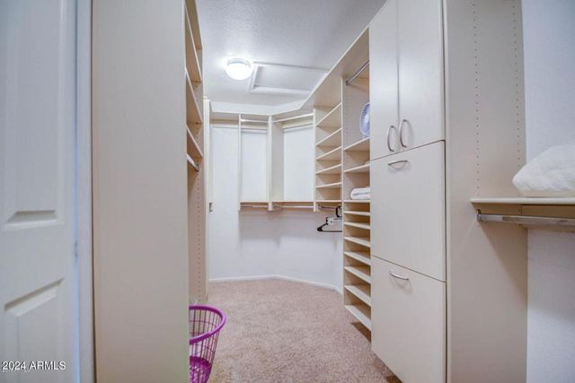 14652 S 7TH Place, Phoenix, AZ 85048