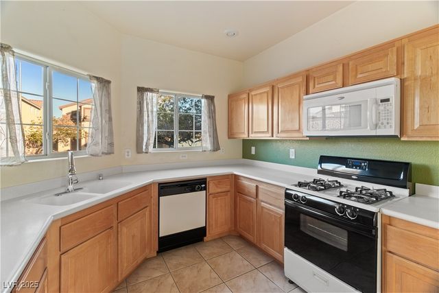 2715 Brinkley Manor Street, Laughlin, NV 89029