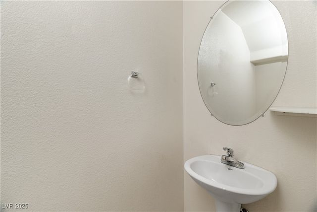 2715 Brinkley Manor Street, Laughlin, NV 89029