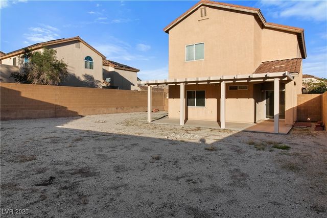 2715 Brinkley Manor Street, Laughlin, NV 89029