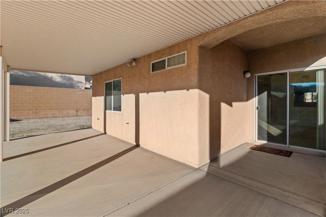 2715 Brinkley Manor Street, Laughlin, NV 89029