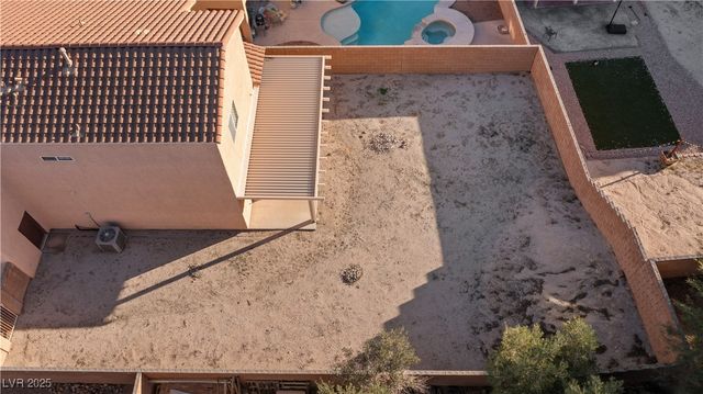 2715 Brinkley Manor Street, Laughlin, NV 89029