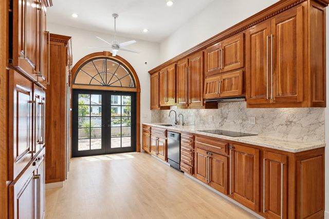 3901 NE 23RD Terrace, Lighthouse Point, FL 33064