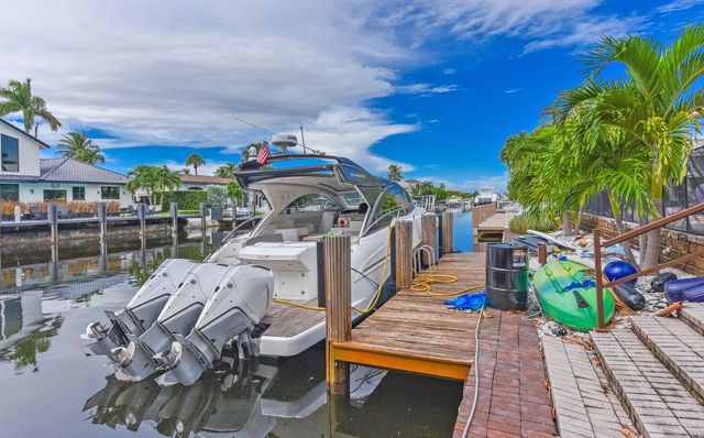 3901 NE 23RD Terrace, Lighthouse Point, FL 33064