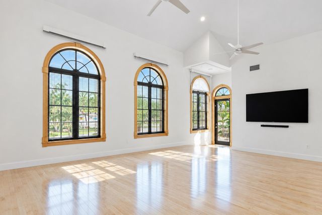 3901 NE 23RD Terrace, Lighthouse Point, FL 33064