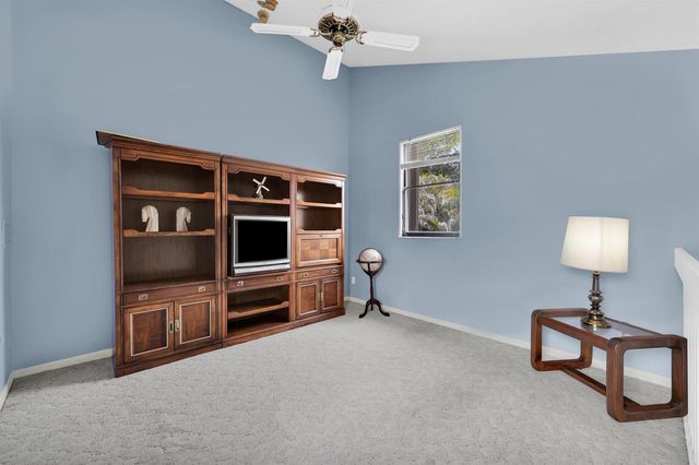802 Summerwinds Lane, Jupiter, FL 33458