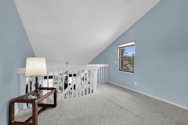 802 Summerwinds Lane, Jupiter, FL 33458