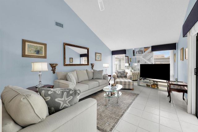 802 Summerwinds Lane, Jupiter, FL 33458