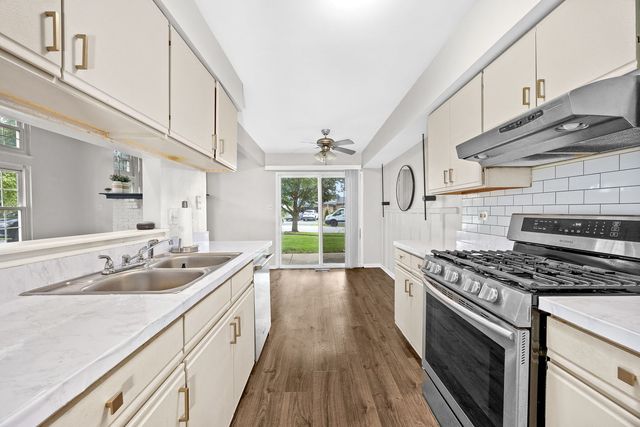 16030 85th Place, Tinley Park, IL 60487