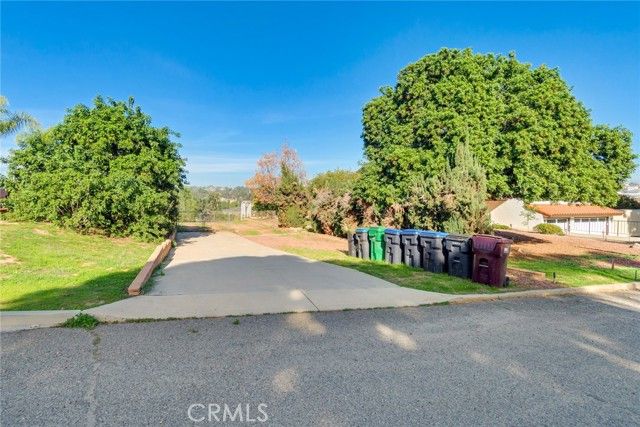 15750 Pounders Drive, Riverside, CA 92504