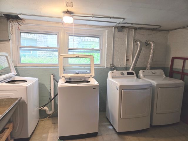 7223 N Bell Street Gdn, Chicago, IL 60645