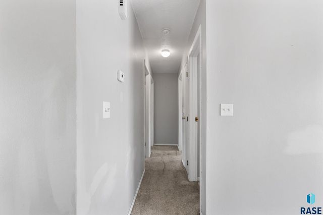 616 618 N Garfield Ave Avenue, Sioux Falls, SD 57104