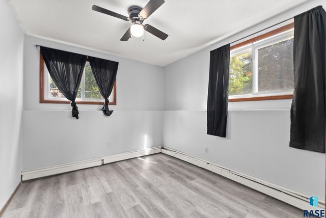 616 618 N Garfield Ave Avenue, Sioux Falls, SD 57104