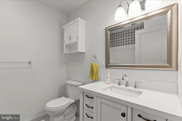 1443 W COLLEGE AVE, York, PA 17404