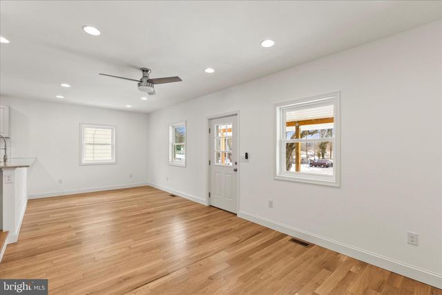 1443 W COLLEGE AVE, York, PA 17404