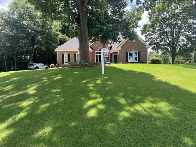 1801 Dorminey Court, Lawrenceville, GA 30043