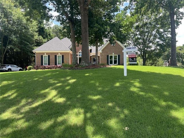 1801 Dorminey Court, Lawrenceville, GA 30043