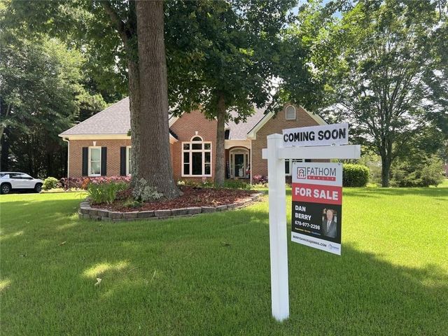 1801 Dorminey Court, Lawrenceville, GA 30043